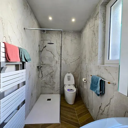 Le Rive Gauche By Beds76, Grand Parking Ruan